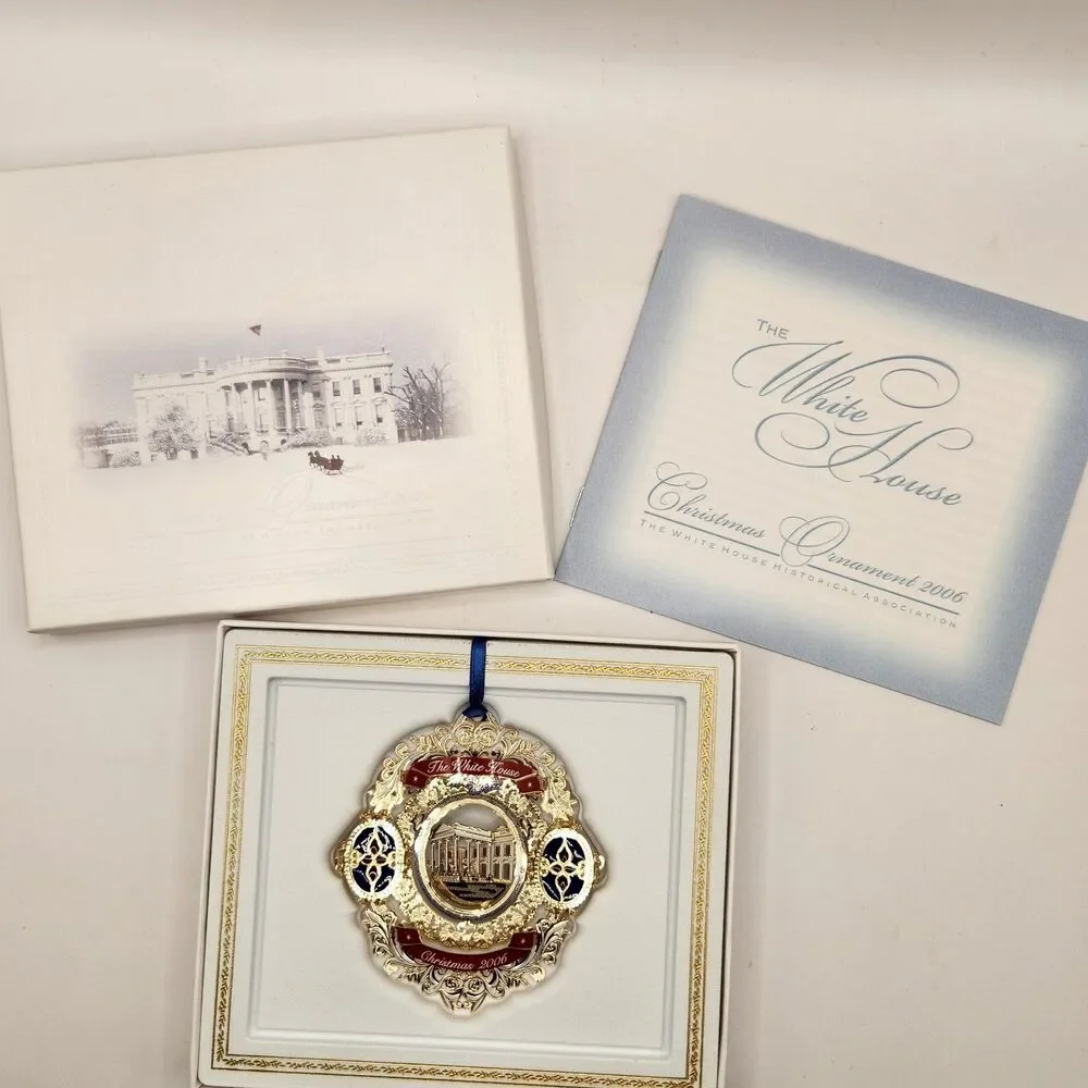 2006 The White House Historical Association Christmas Ornament in Box & COA